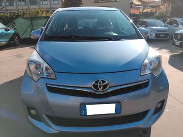 TOYOTA YARIS VERSO 1.3 CON GARANZIA 12 MESI