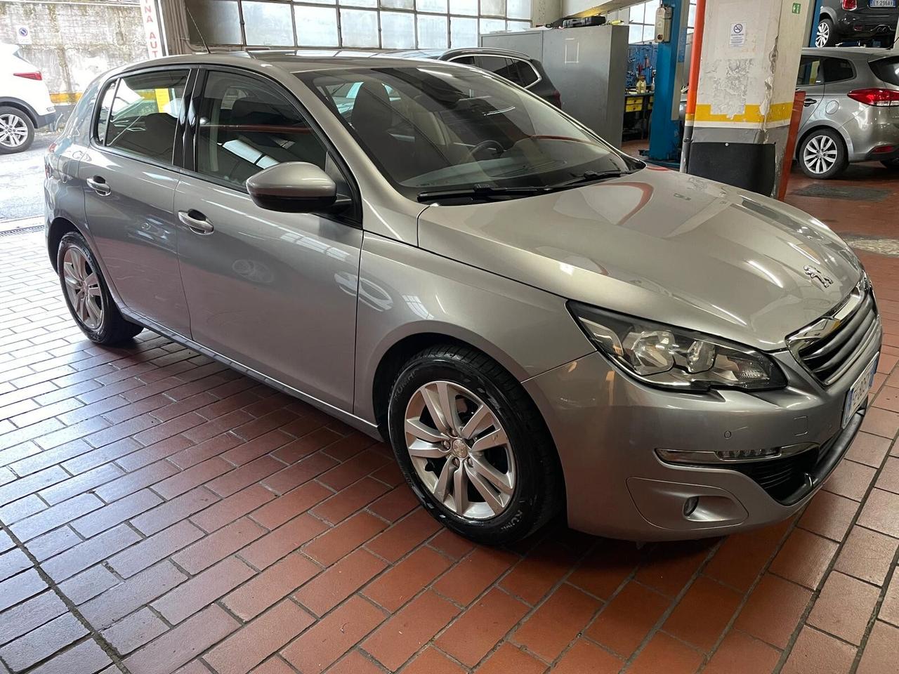 Peugeot 308 BlueHDi 120 S&S Business