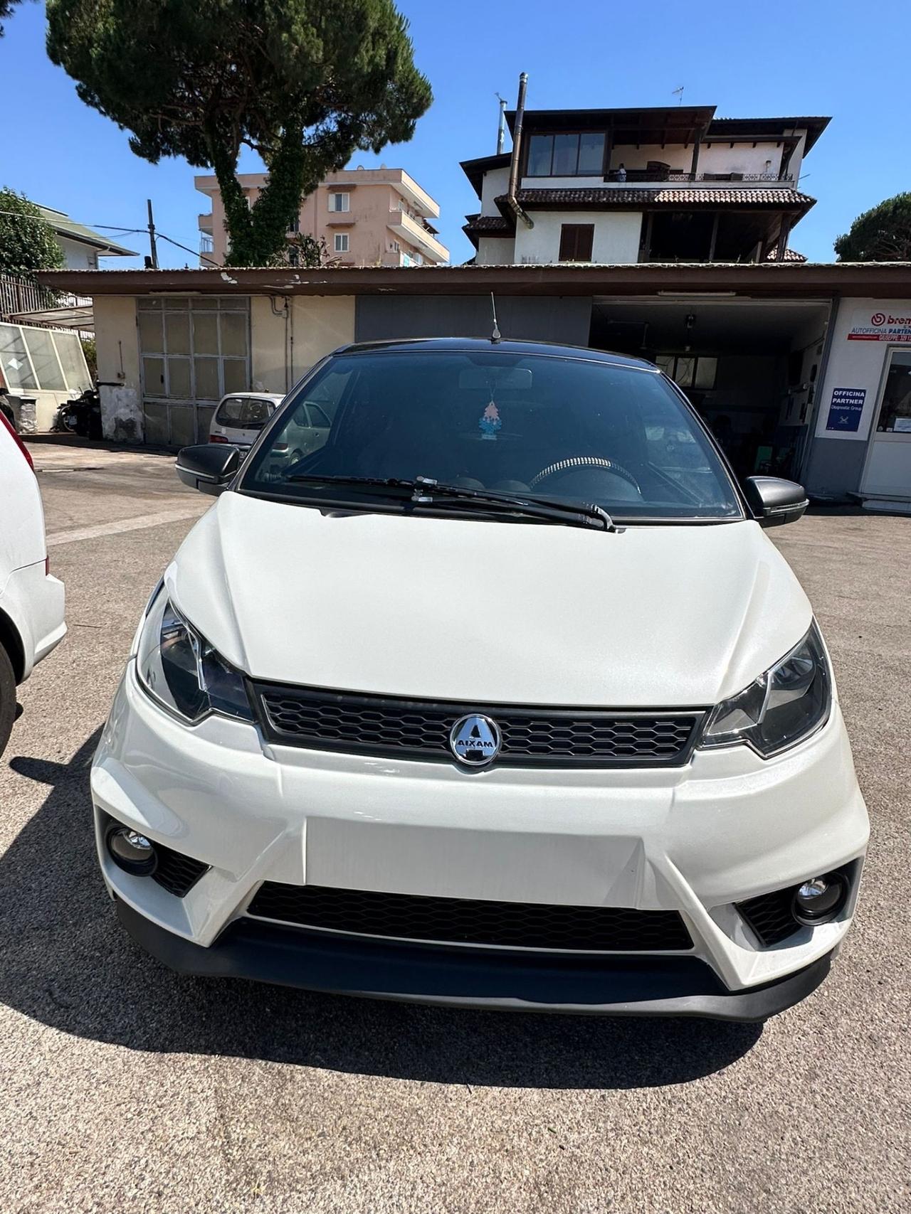 Aixam coupe sensation gti full white 2018 29500 km