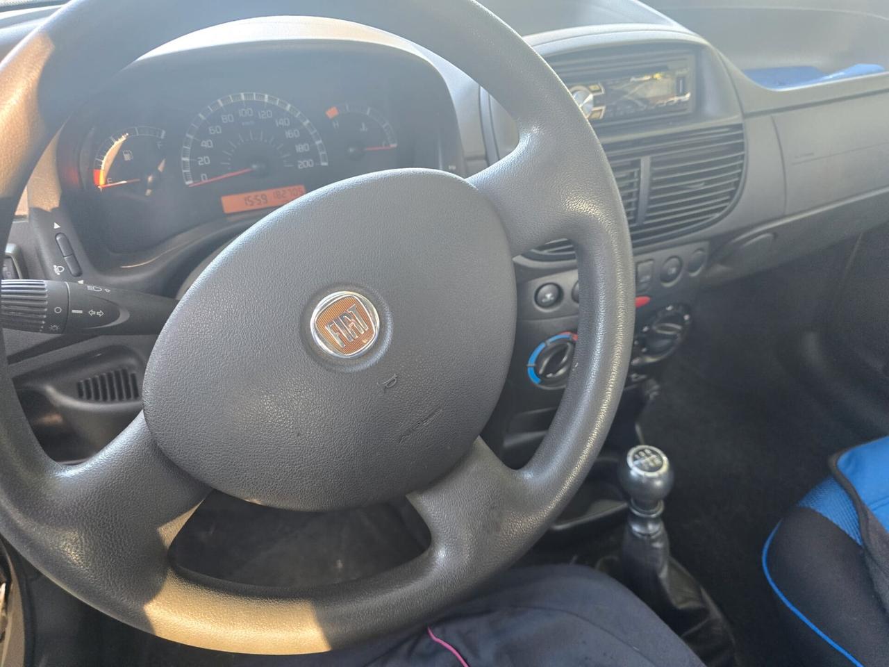 Fiat Punto Classic 1.2 5 porte Natural Power Active 99,00 mese