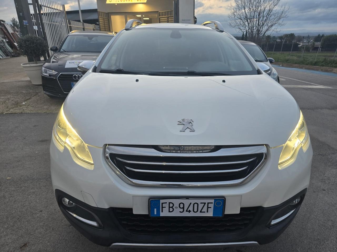 Peugeot 2008 BlueHDi 100 Allure