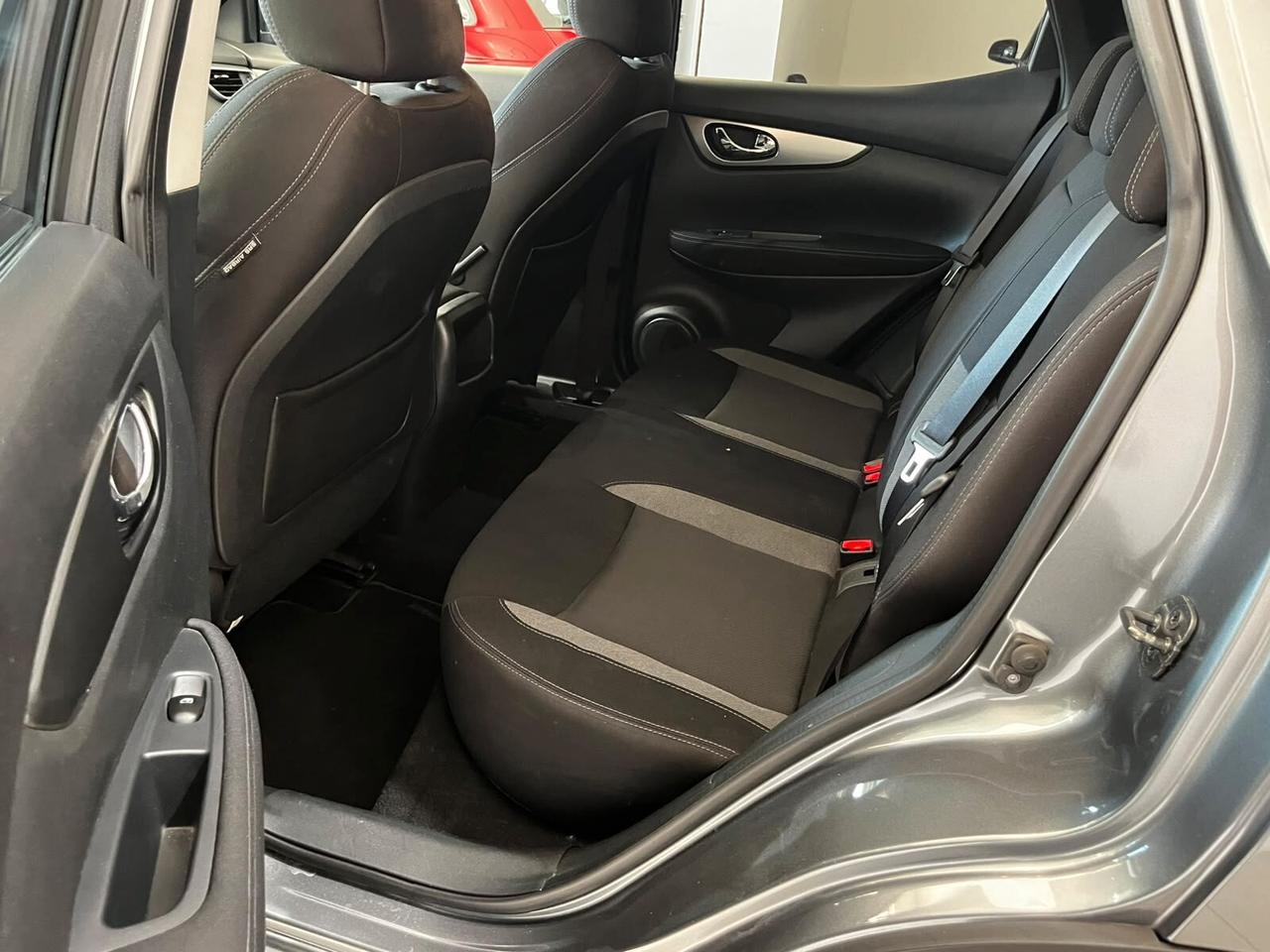 Nissan Qashqai 1.6 dCi 4WD N-Connecta