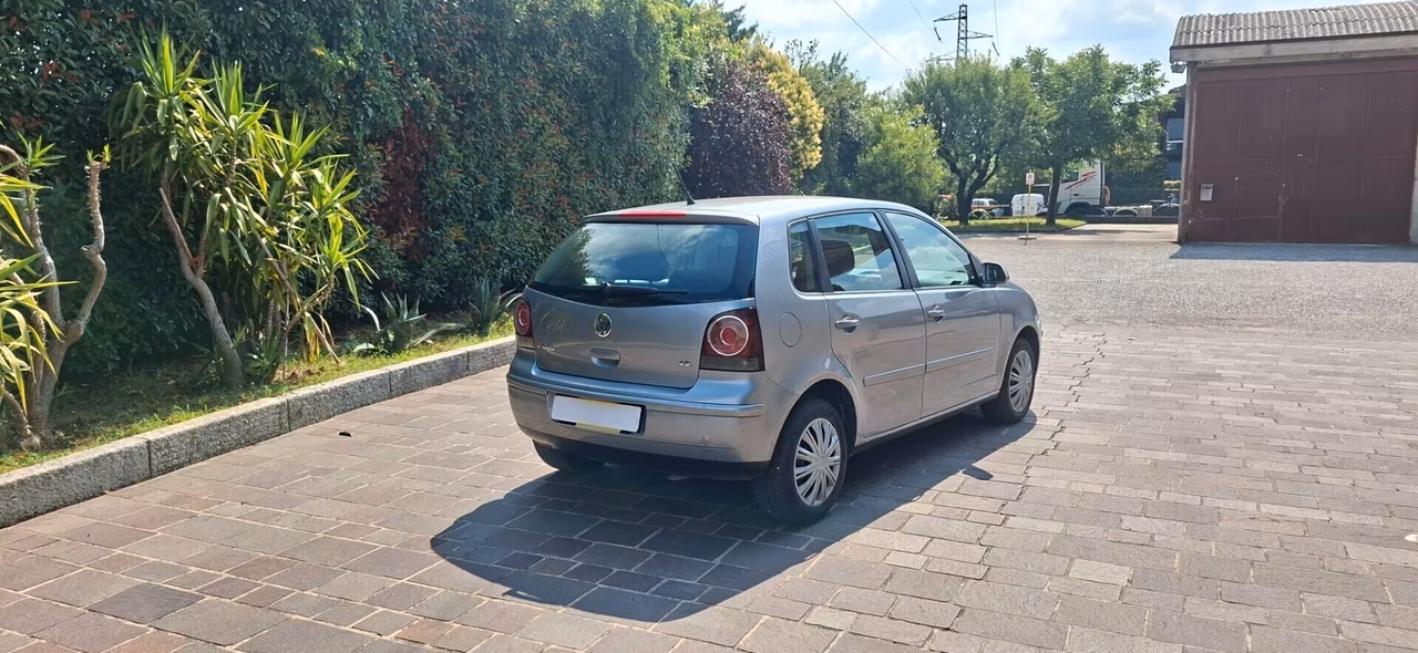 Volkswagen Polo 1.2/70CV 12V 5p. Comfortline