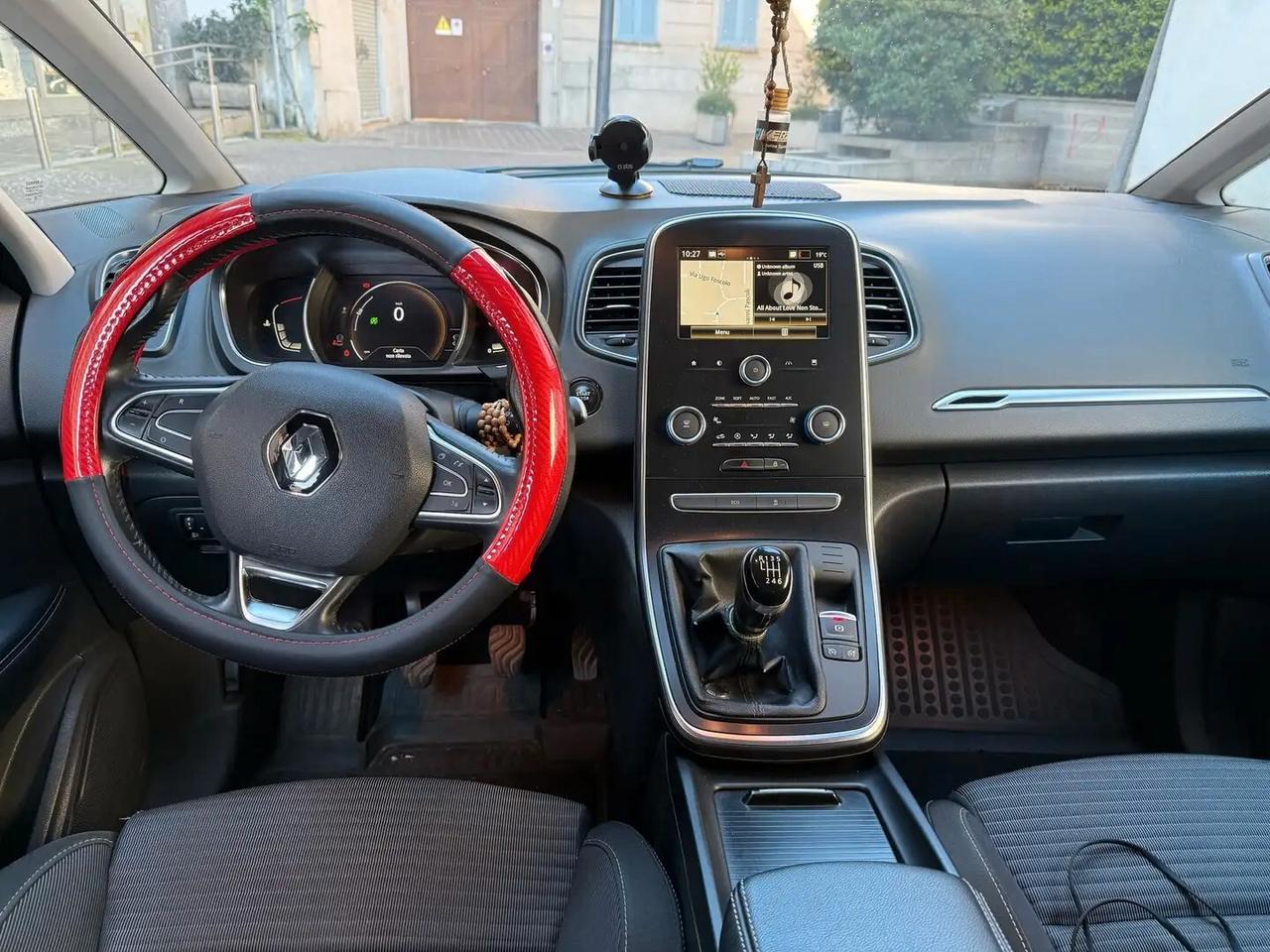 Renault Scenic Scénic TCe 140 CV Energy Sport Edition2