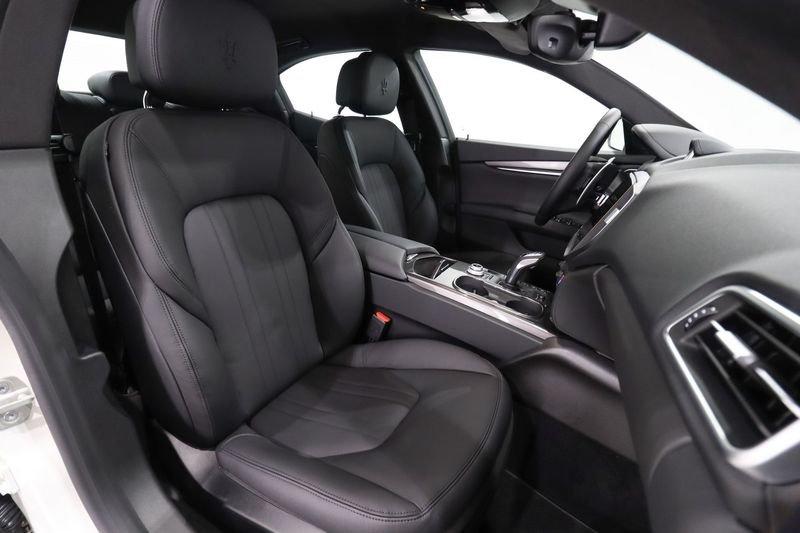 Maserati Ghibli 330 CV MHEV GT Ultima