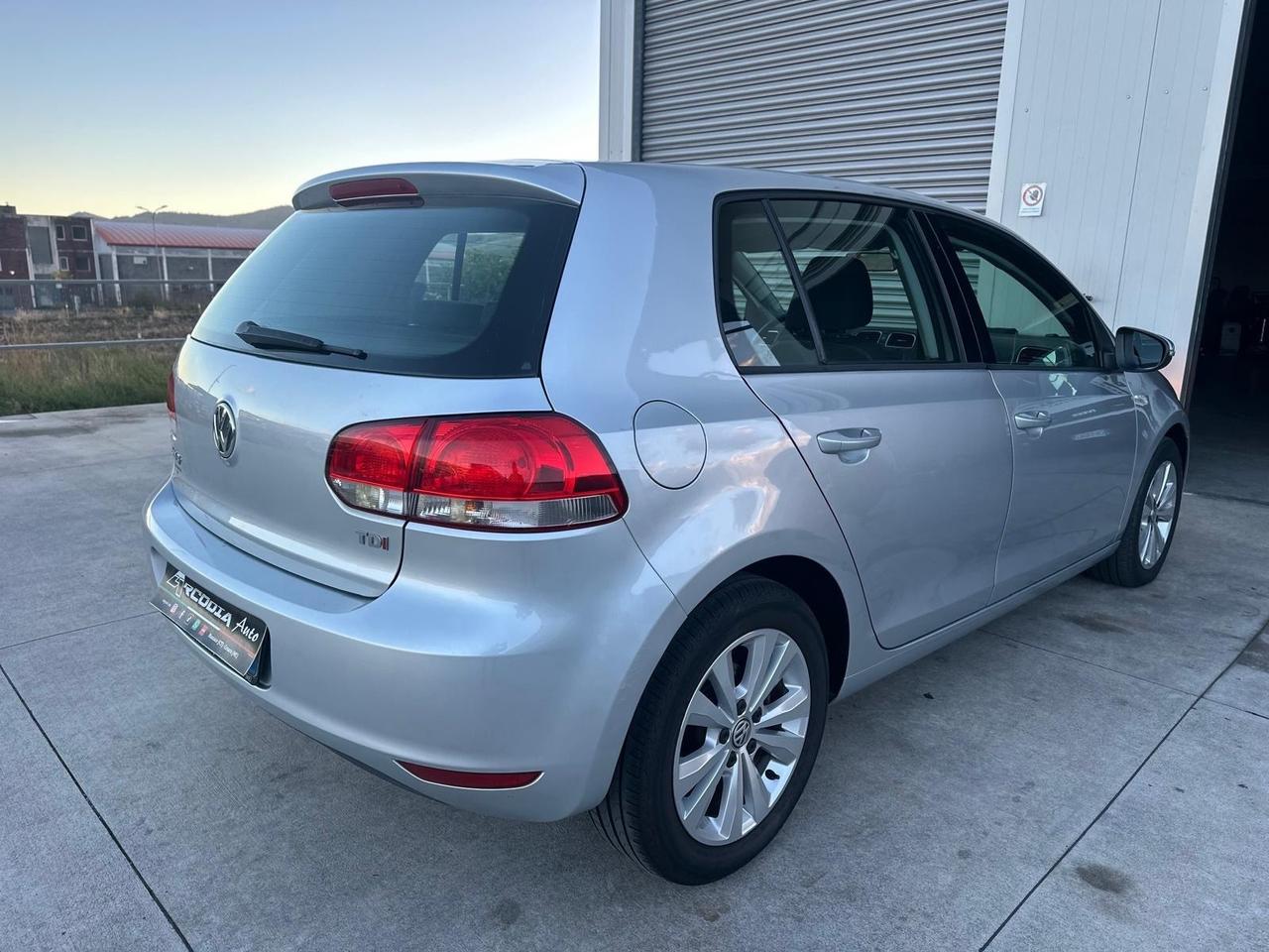 Volkswagen Golf 1.6 TDI DPF 5p. Trendline