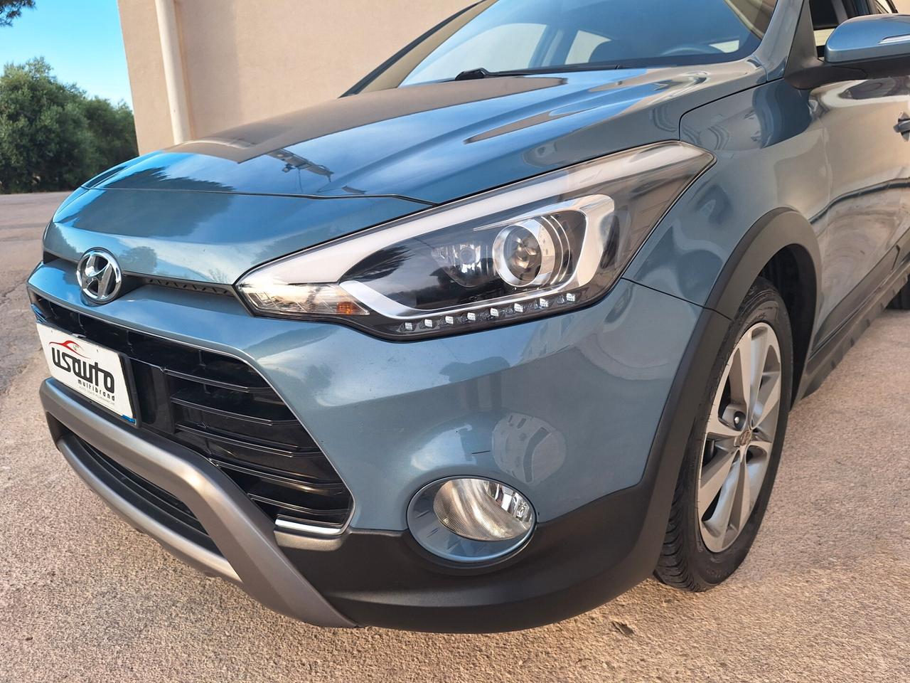 Hyundai i20 1.4 CRDi 5p. ACTIVE CROSS 2016