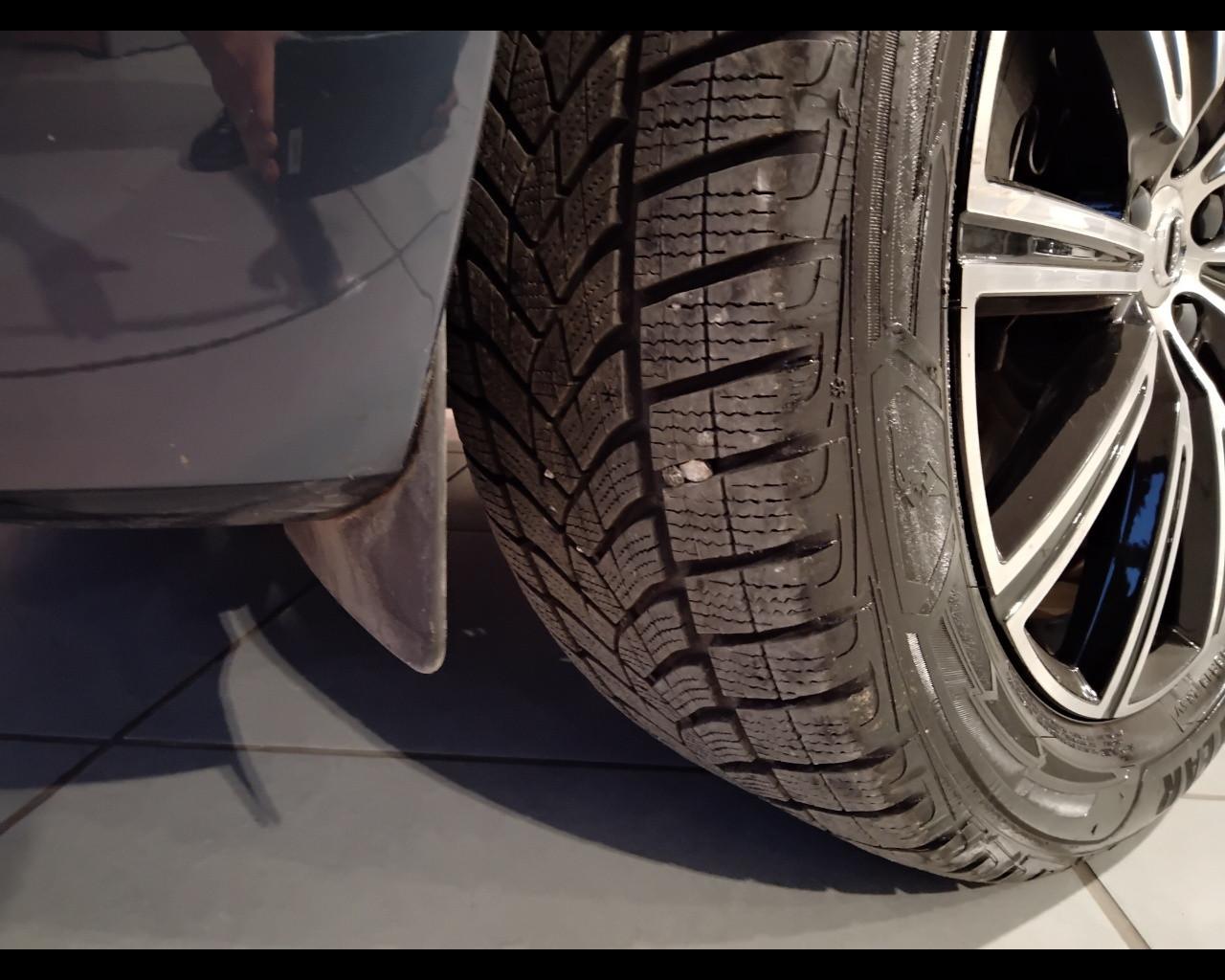 VOLVO XC60 II 2018 - XC60 2.0 b4 Inscription awd auto my20