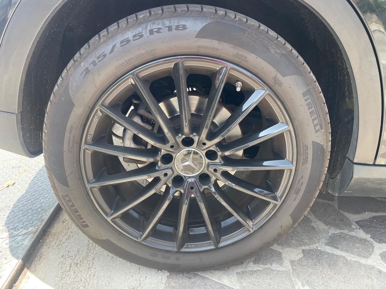 Mercedes-benz A 180 A 180 d Sport