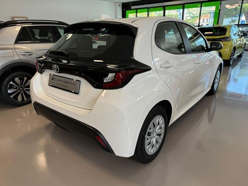 Toyota Yaris 1.0 5 porte Active