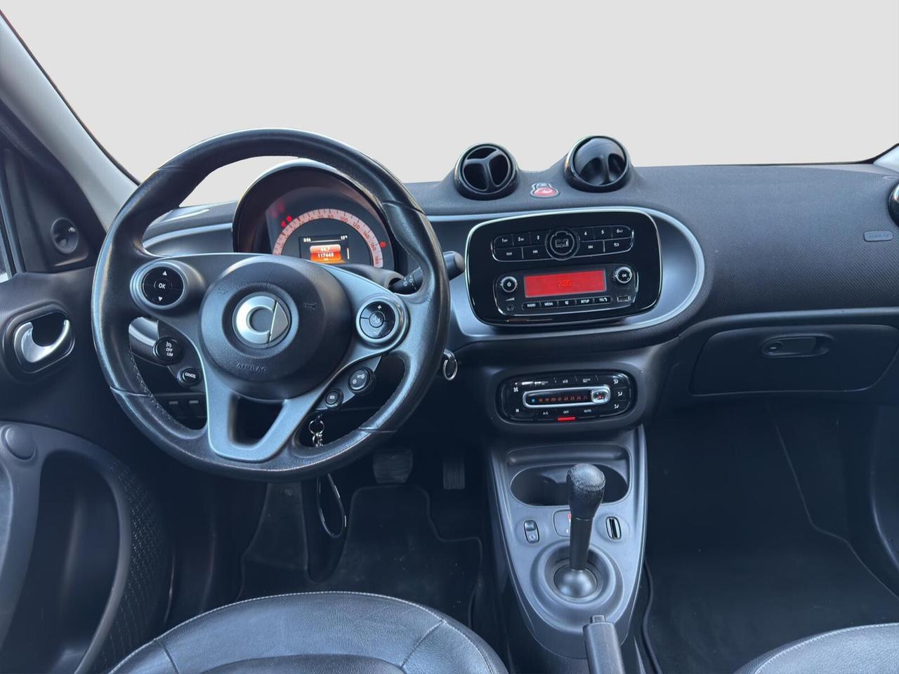 Smart ForFour 0.9 90cv twinamic Passion automatica 2019