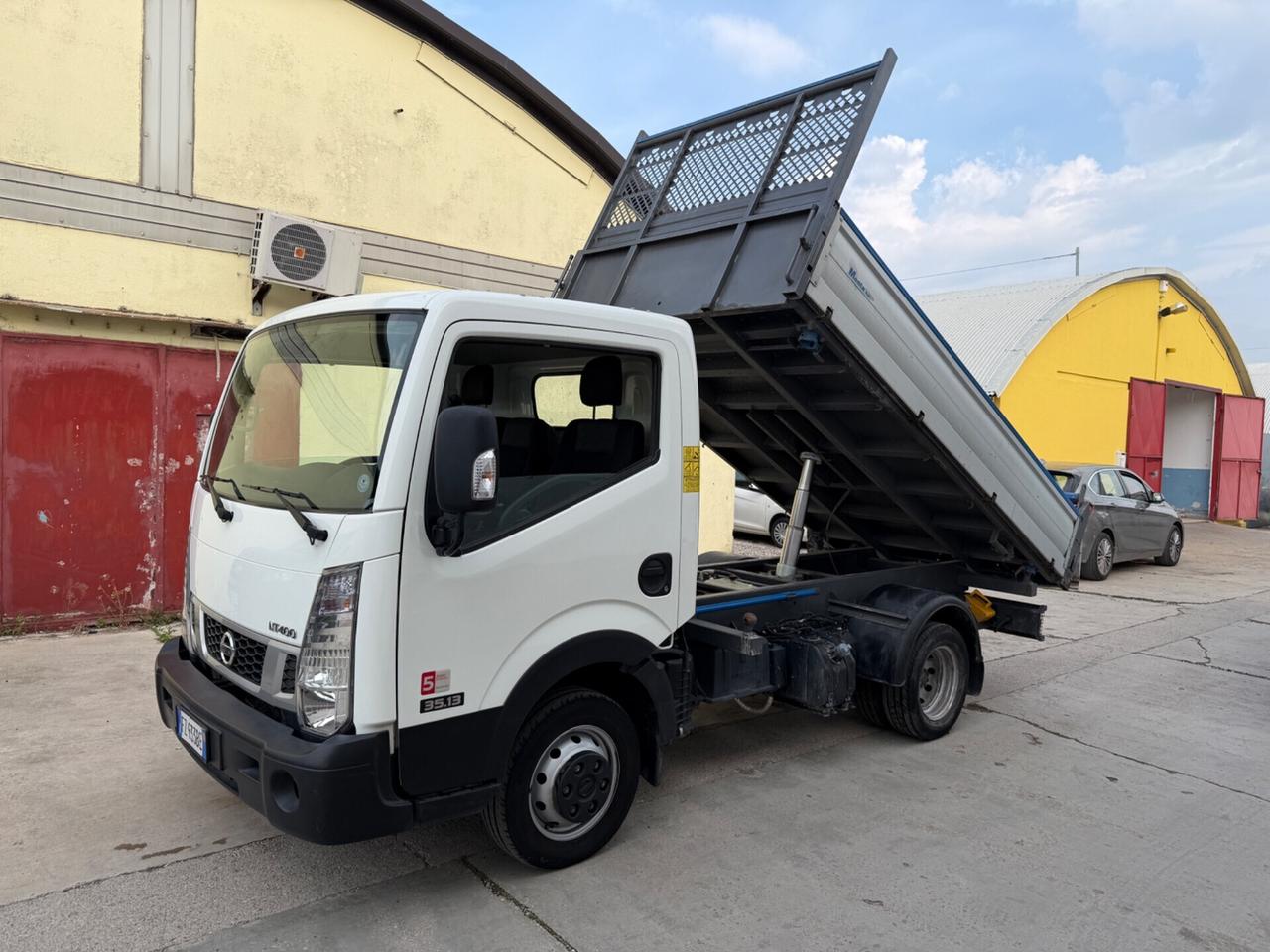 Nissan Cabstar NT400 Ribaltabile 3.0d - 2020