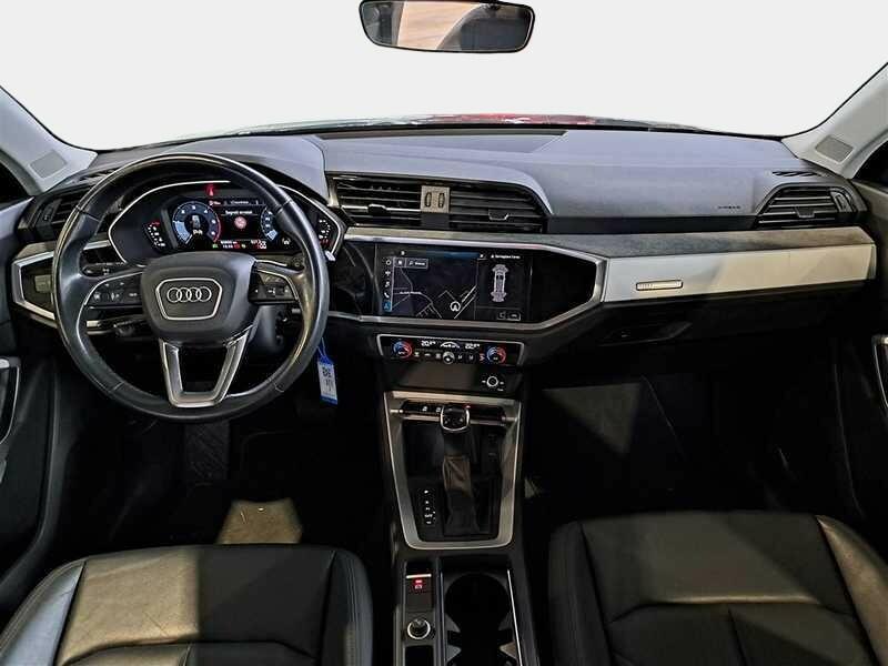 AUDI Q3 35 TDI S tronic Business