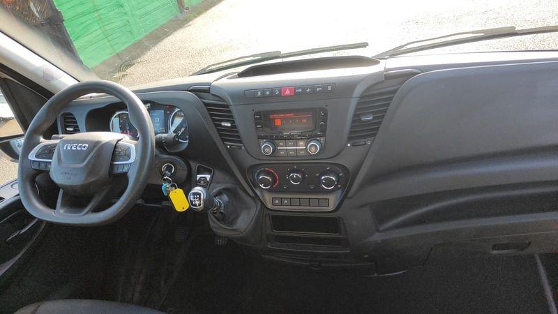 Iveco Daily Daily 33S14HV 2.3 HPT PM-SL-TM Furgone