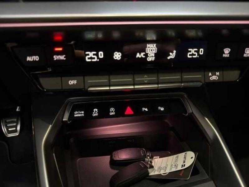 Audi A3 IV 2020 Sportback 30 1.0 tfsi S line edition