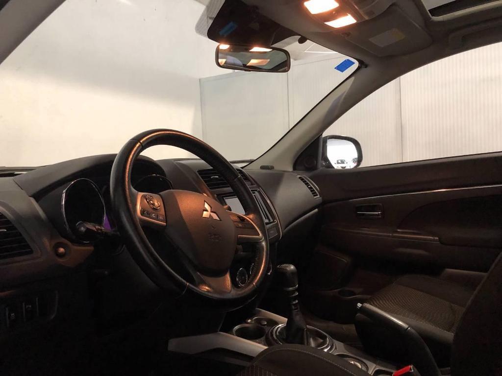 Mitsubishi ASX 1.8 Intense Panoramic 4WD