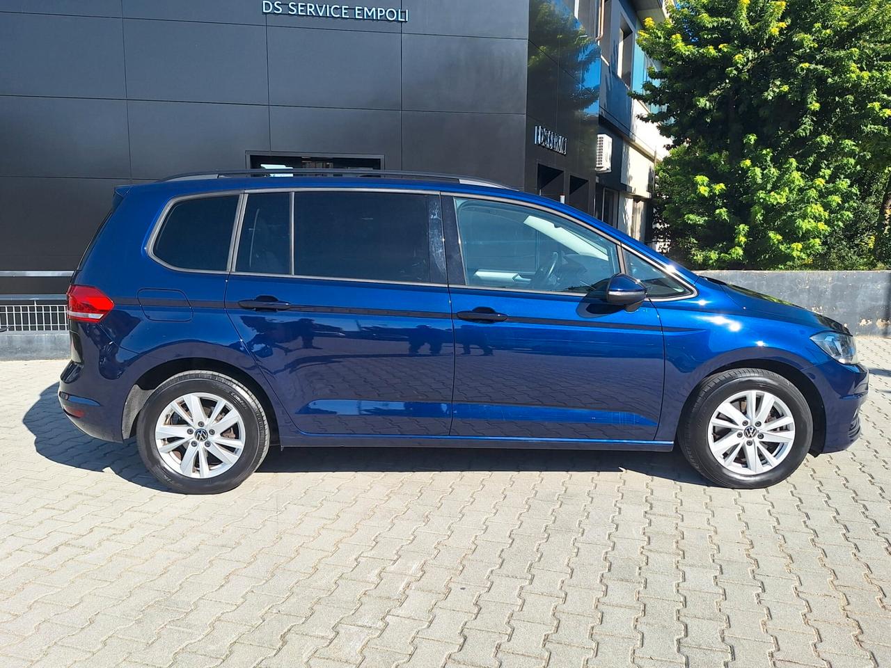 Volkswagen Touran 2.0 TDI 122 CV 7 POSTI Allestimento Business - Unico Proprietario Iva Esposta