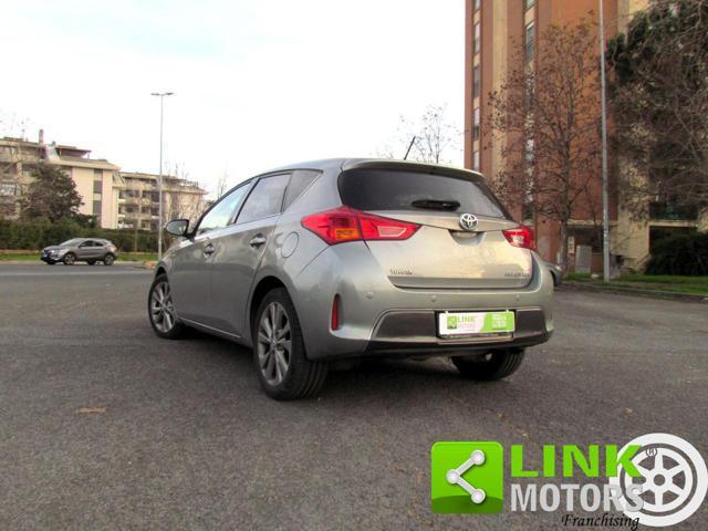 TOYOTA Auris 1.8 Hybrid Active plus