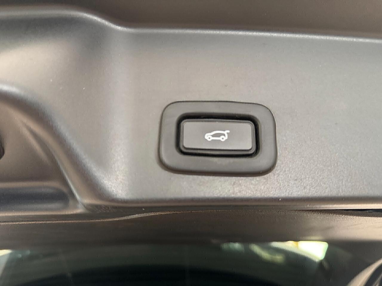 Land Rover Range Evoque 2.0D I4 180CV R-Dynamic