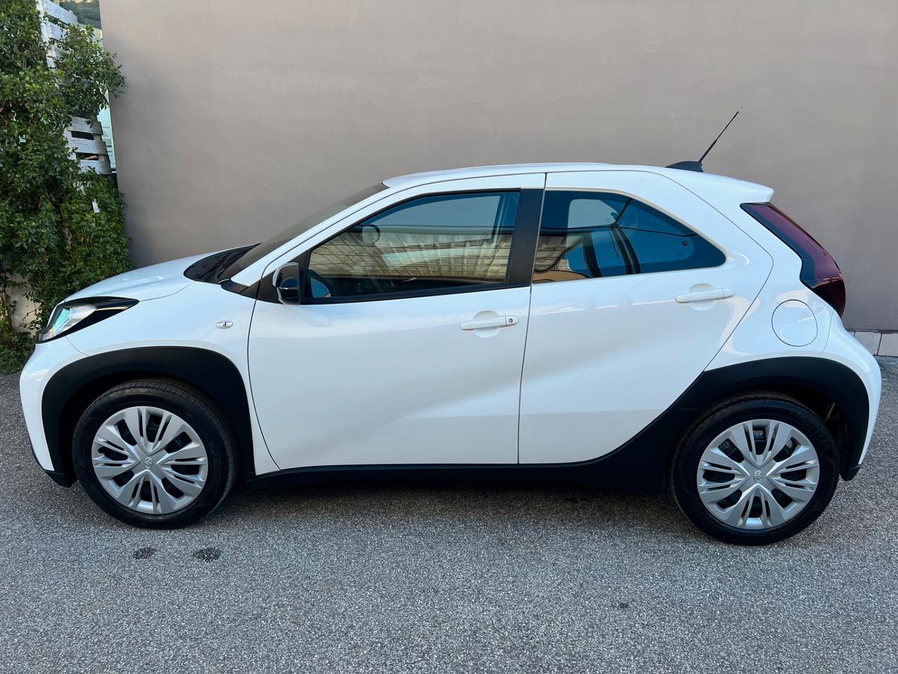 Toyota Aygo X 1.0 benz. 72cv Active CARPLAY/CAMERA/ACC