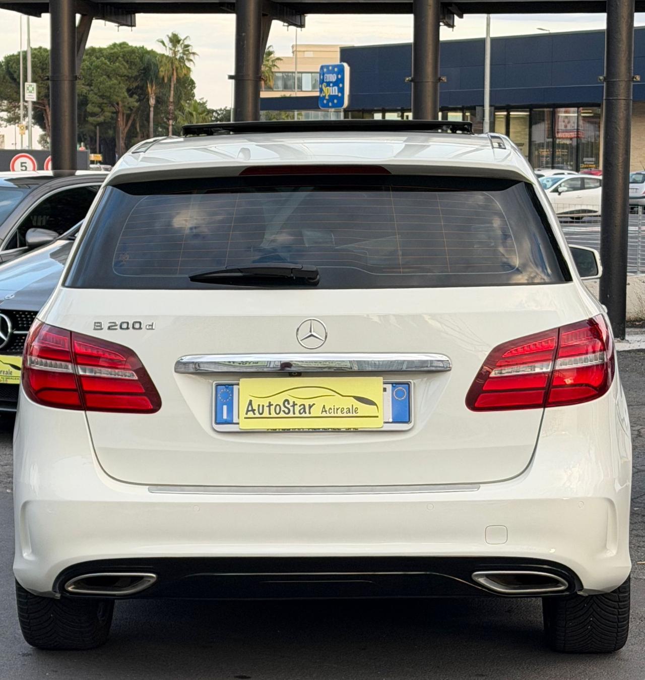 Mercedes Classe B 200D 136CV PREMIUM AMG