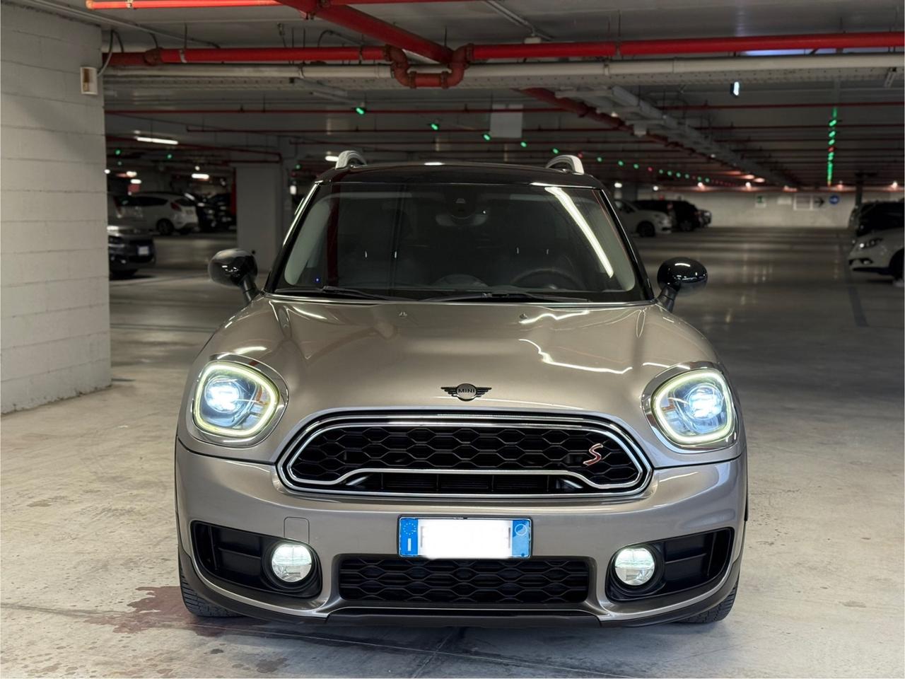 Mini Cooper SD Countryman 2.0 John Cooper Works