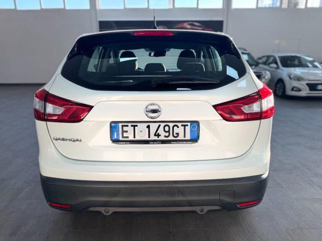 NISSAN Qashqai 1.2 DIG-T Acenta