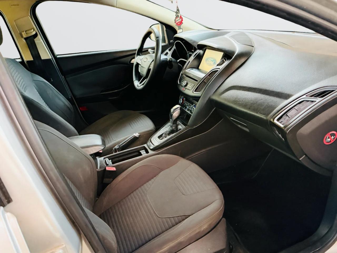 Ford FOCUS*AUTOMATICO*1.5 TDCI*120 CV*