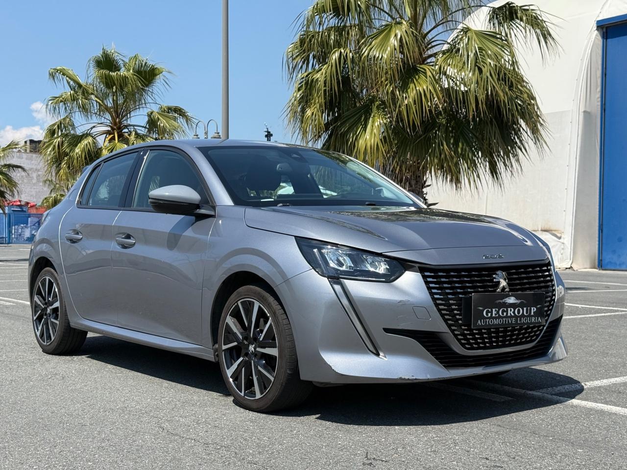 Peugeot 208 -100 CV-AUTOMATICA-FULL OPTIOAL