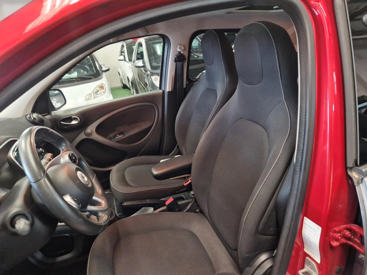 Forfour turbo 90cv automatica fantastica garanzia