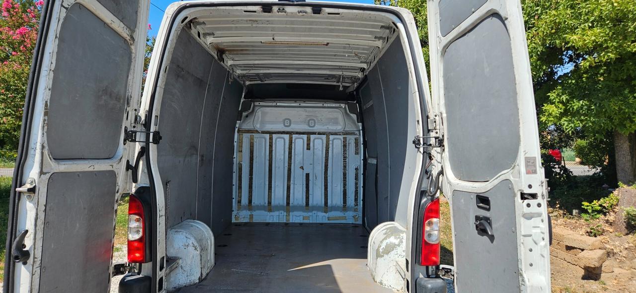 Renault master 2010