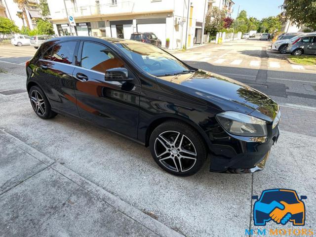 MERCEDES-BENZ A 180 d Aut.Sport in proM-Mo
