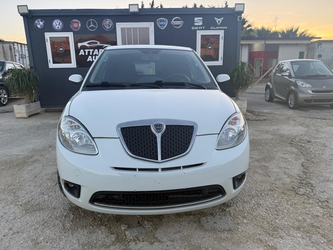 Lancia Ypsilon 1.2 Platino