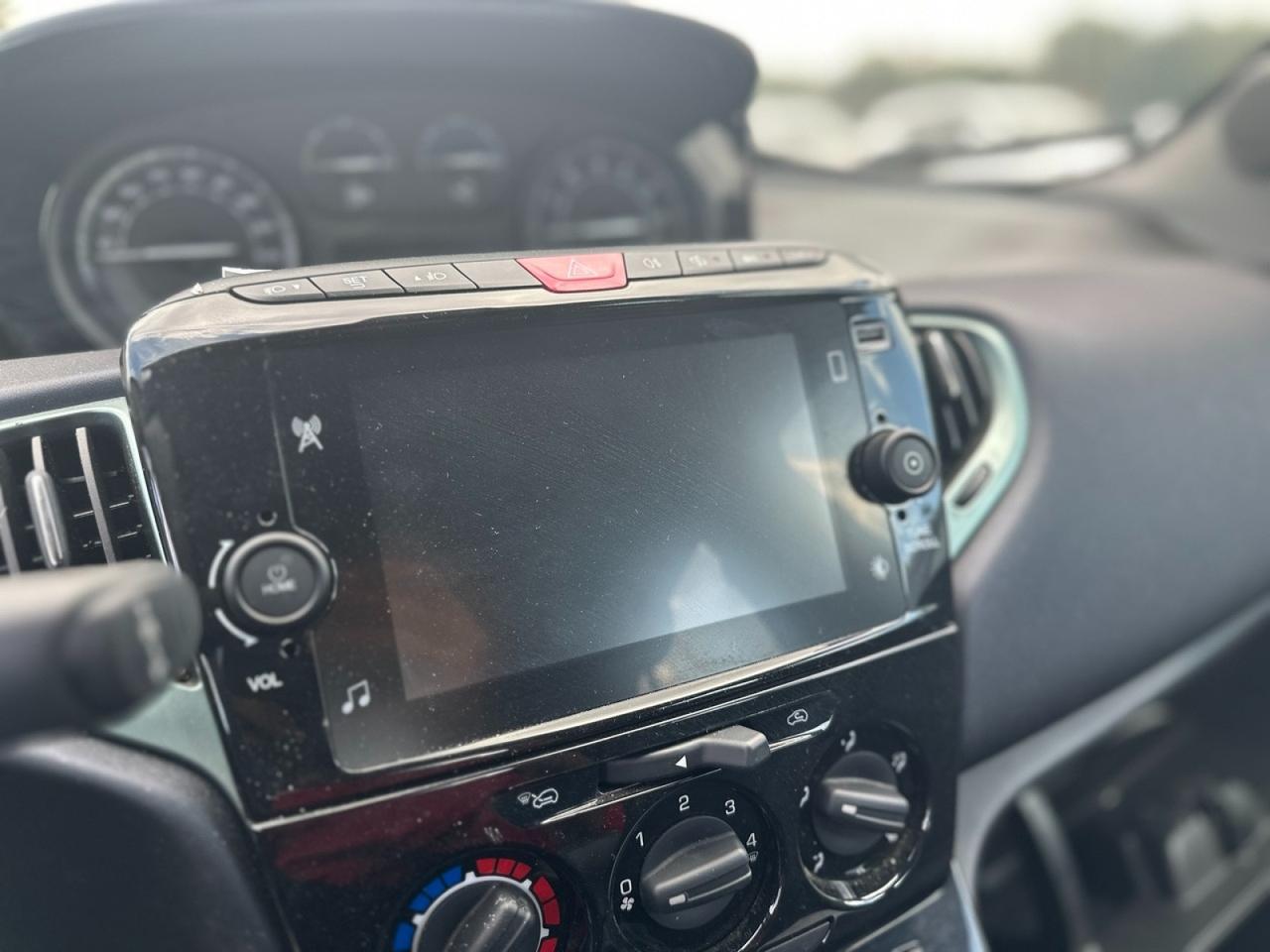 LANCIA Ypsilon III 2021 - Ypsilon 1.0 firefly hybrid Platino s&s 70cv