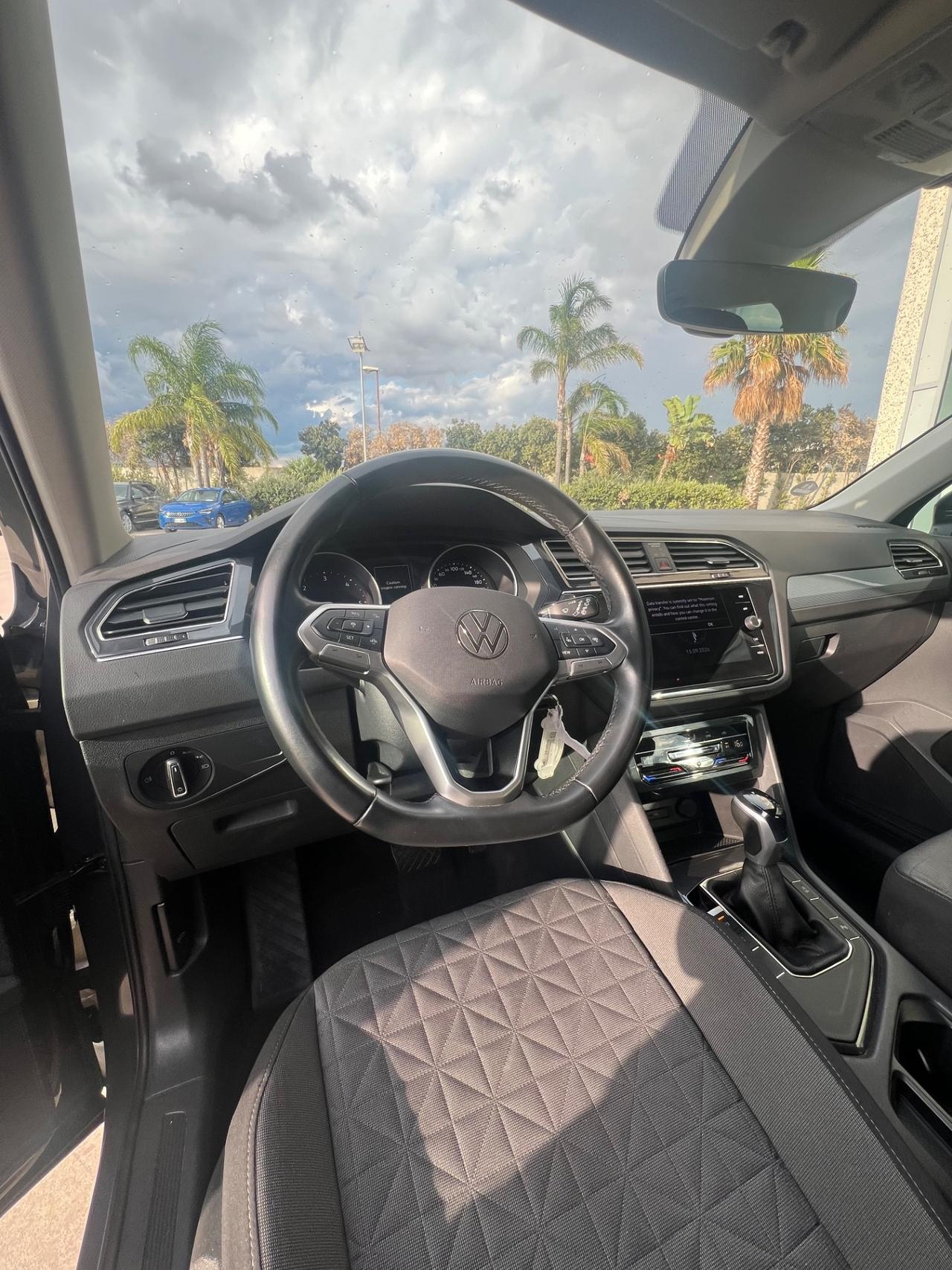 Volkswagen Tiguan 2.0 TDI 150 CV DSG Life - possibilità noleggio no scoring