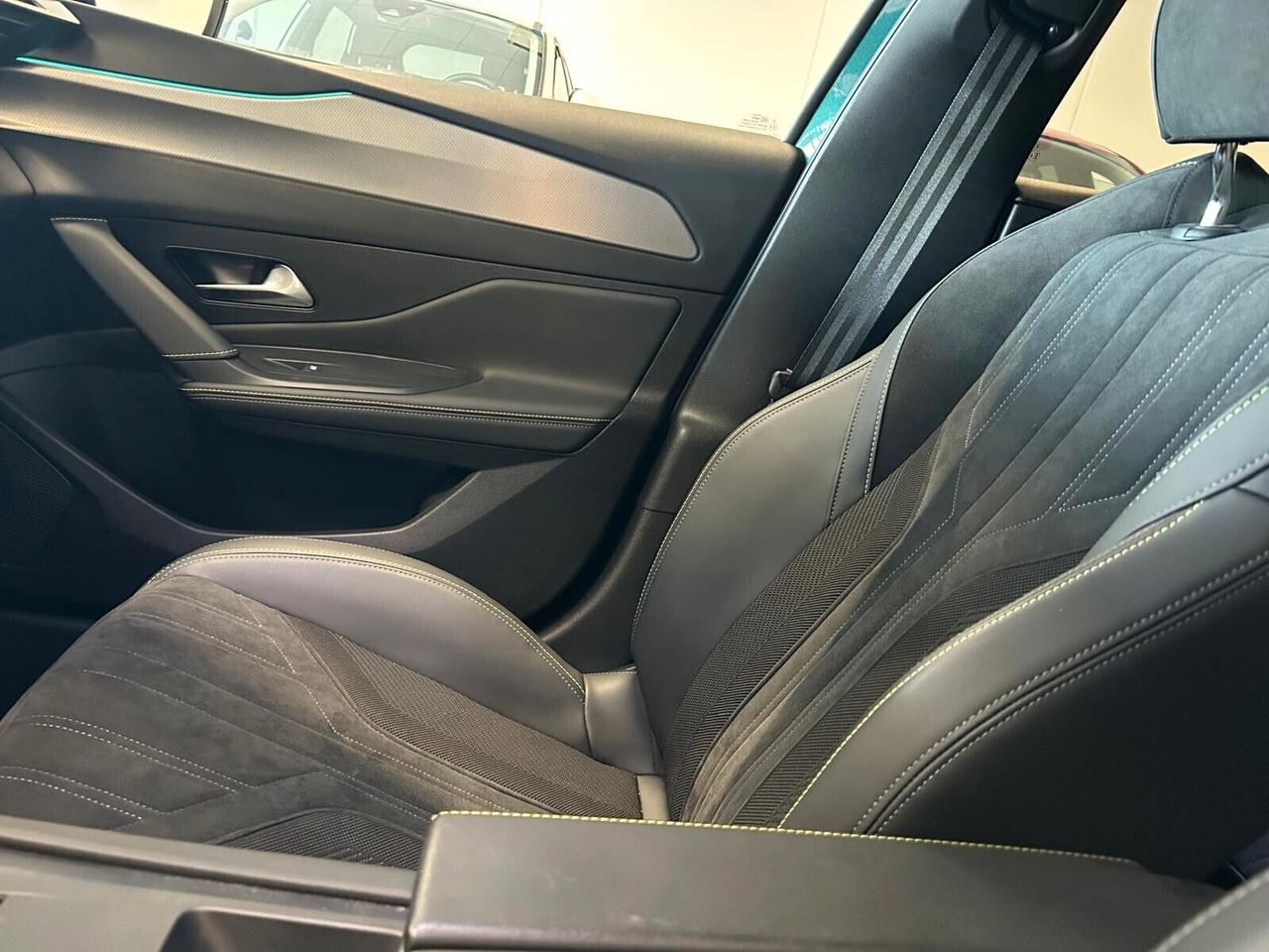 Peugeot 308 SW GT Hybrid 180 e-EAT8 SPOTICAR