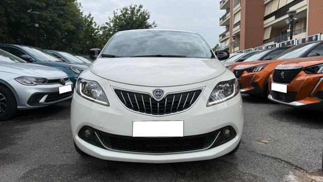 LANCIA Ypsilon 1.0 FIREFLY S&S HYBRID GOLD*R.CAM*CARPLAY*LED*TEL