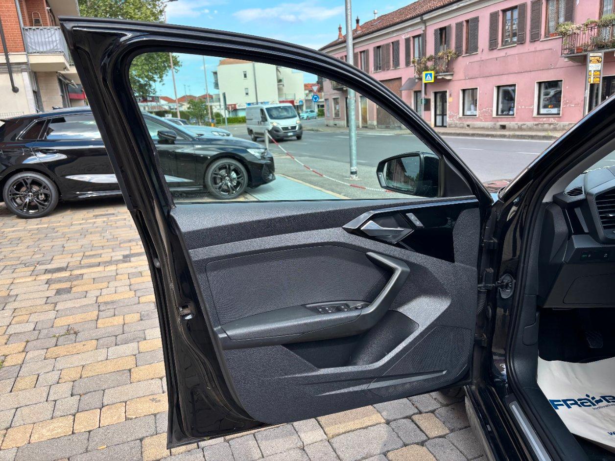 Audi A1 Citycarver 25 1.0 tfsi 95cv APP CONNECT-16"