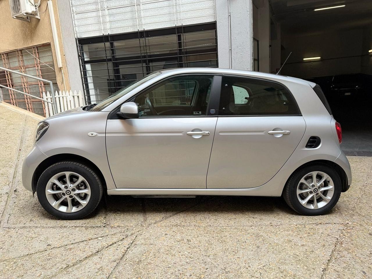 SMART FORFOUR 35.000 KM