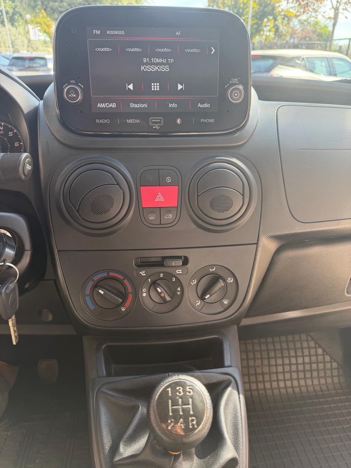 Fiat Fiorino 1.3 MJT 95CV Cargo SX
