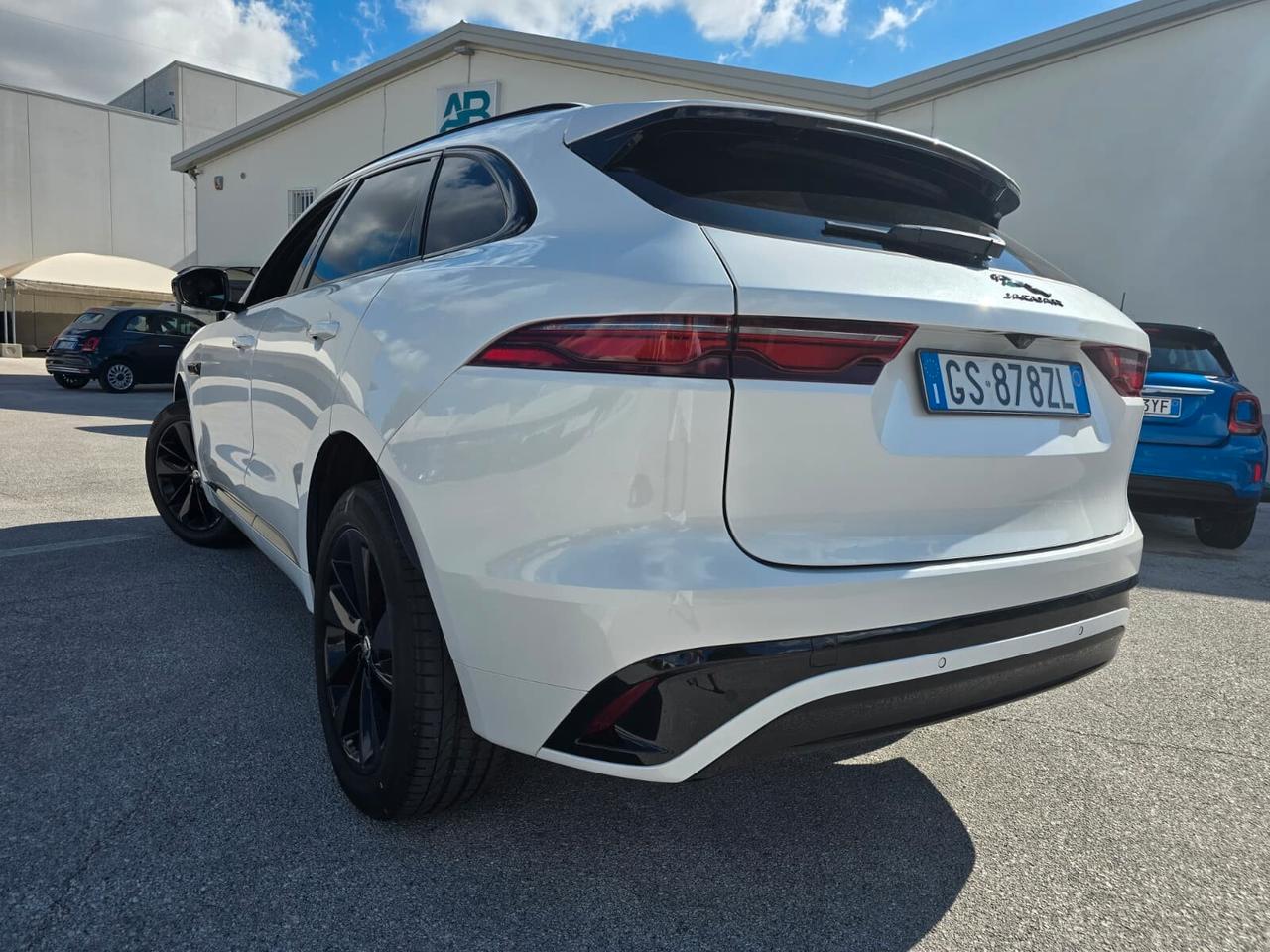 Jaguar F-Pace 2.0 D 204 CV AWD aut. R-Dynamic SE