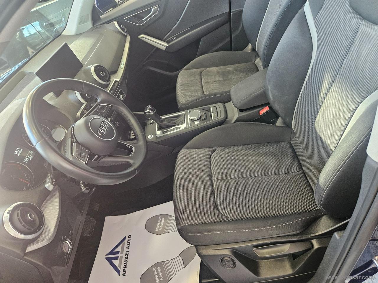 AUDI Q2 35 TDI S tronic Business