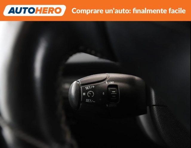 PEUGEOT 208 1° serie PureTech 82 5 porte Allure