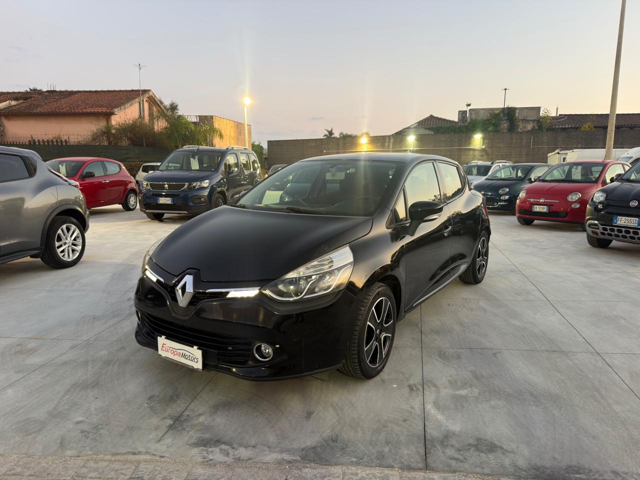 Renault Clio 0.9 TCe 12V 90CV Start&Stop 5 porte Energy