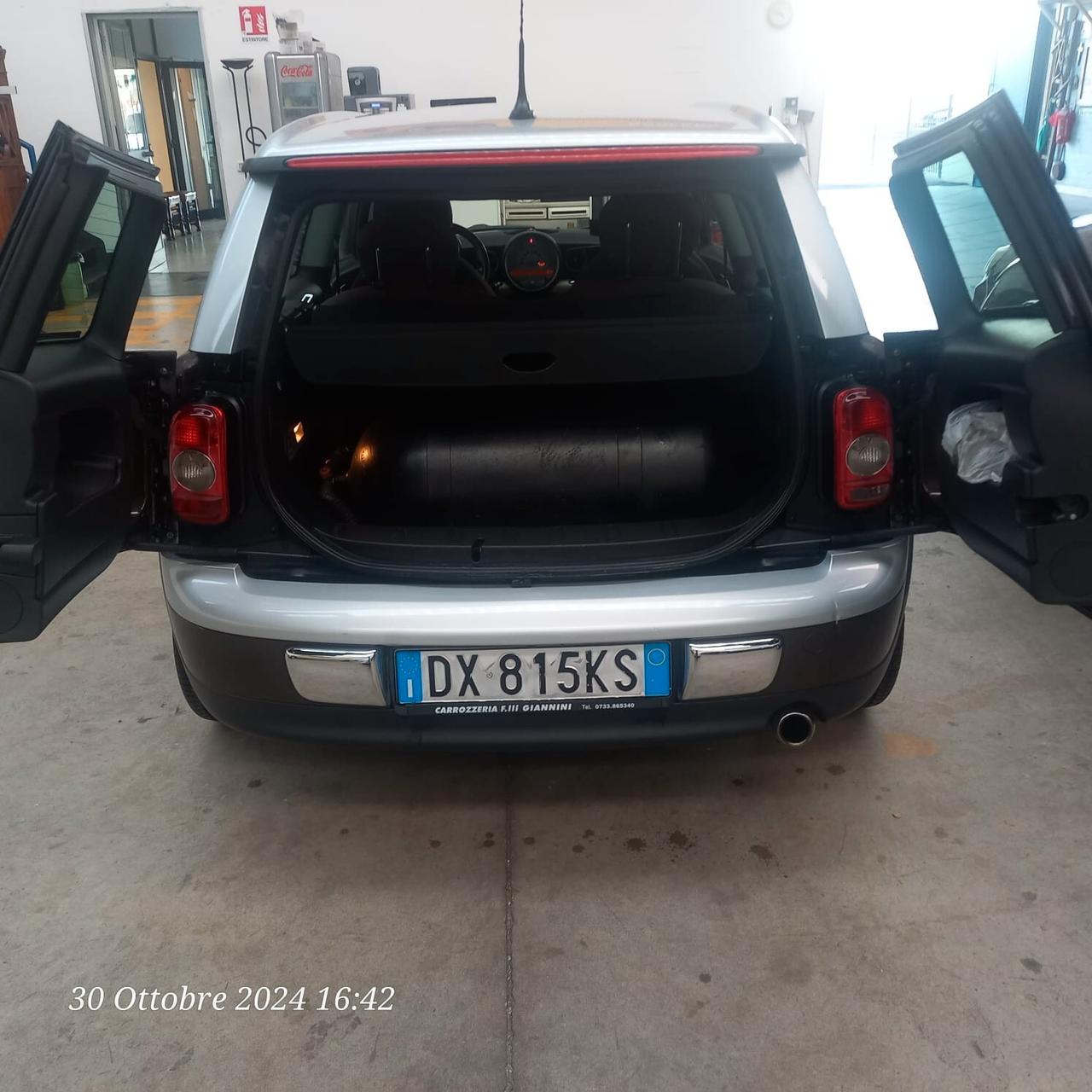 Mini Cooper Clubman 1.6 16V 88kW 12-2009