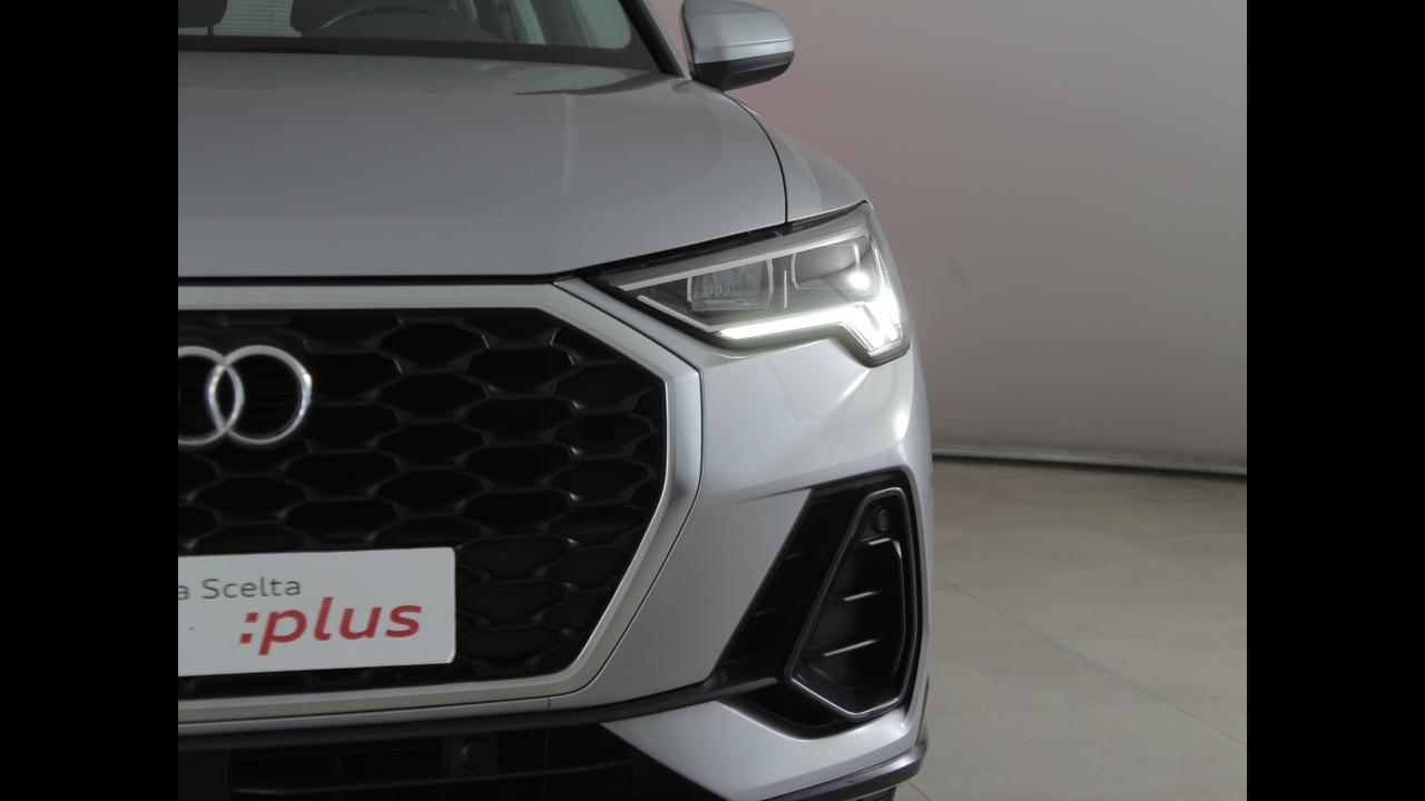 AUDI Q3 2019 Sportback - Q3 Sportback 35 2.0 tdi Business Plus