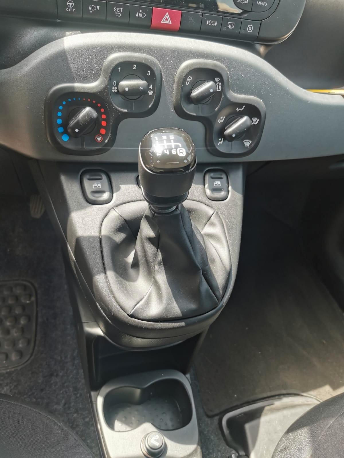 Fiat Panda 1.0 FireFly S&S Hybrid City Cross