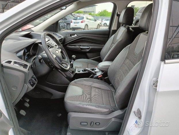 FORD Kuga 2.0 TDCI 150 CV S&S 4WD Titanium