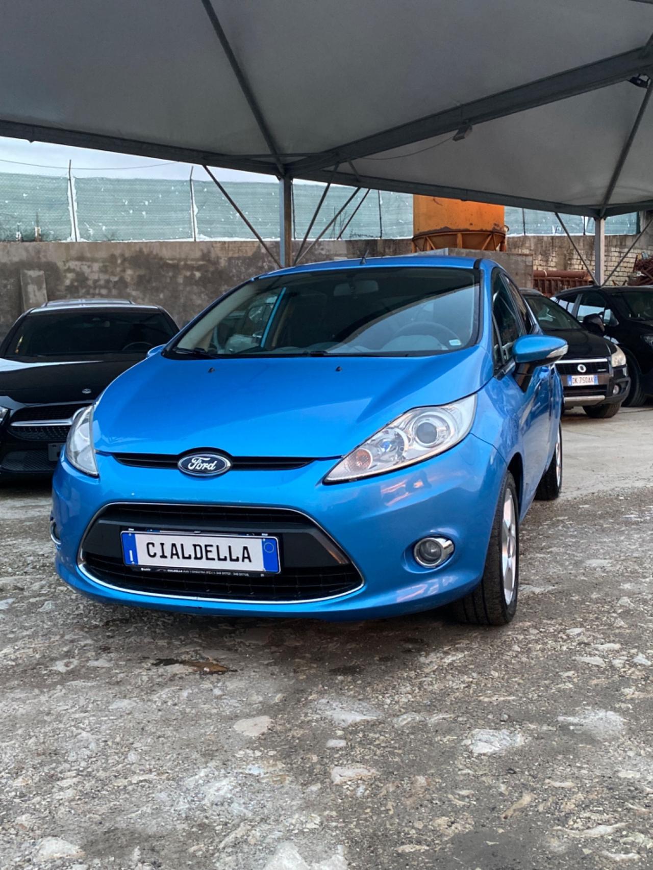 Ford Fiesta 1.4 TDCi 5p. Titanium