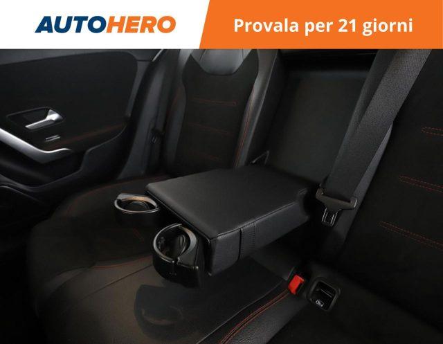 MERCEDES-BENZ A 180 d Automatic Premium